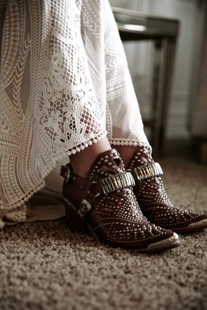 bridal shoes boots